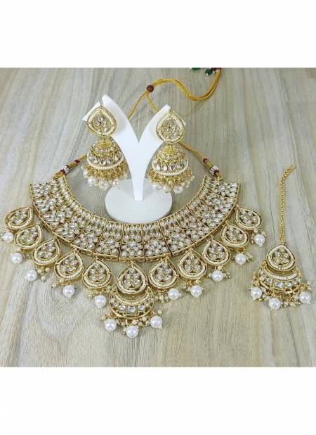 Style Roof New Wedding Necklace Earrings And Tika Bridal Jewellery Latest Collection 1109 CREAM
